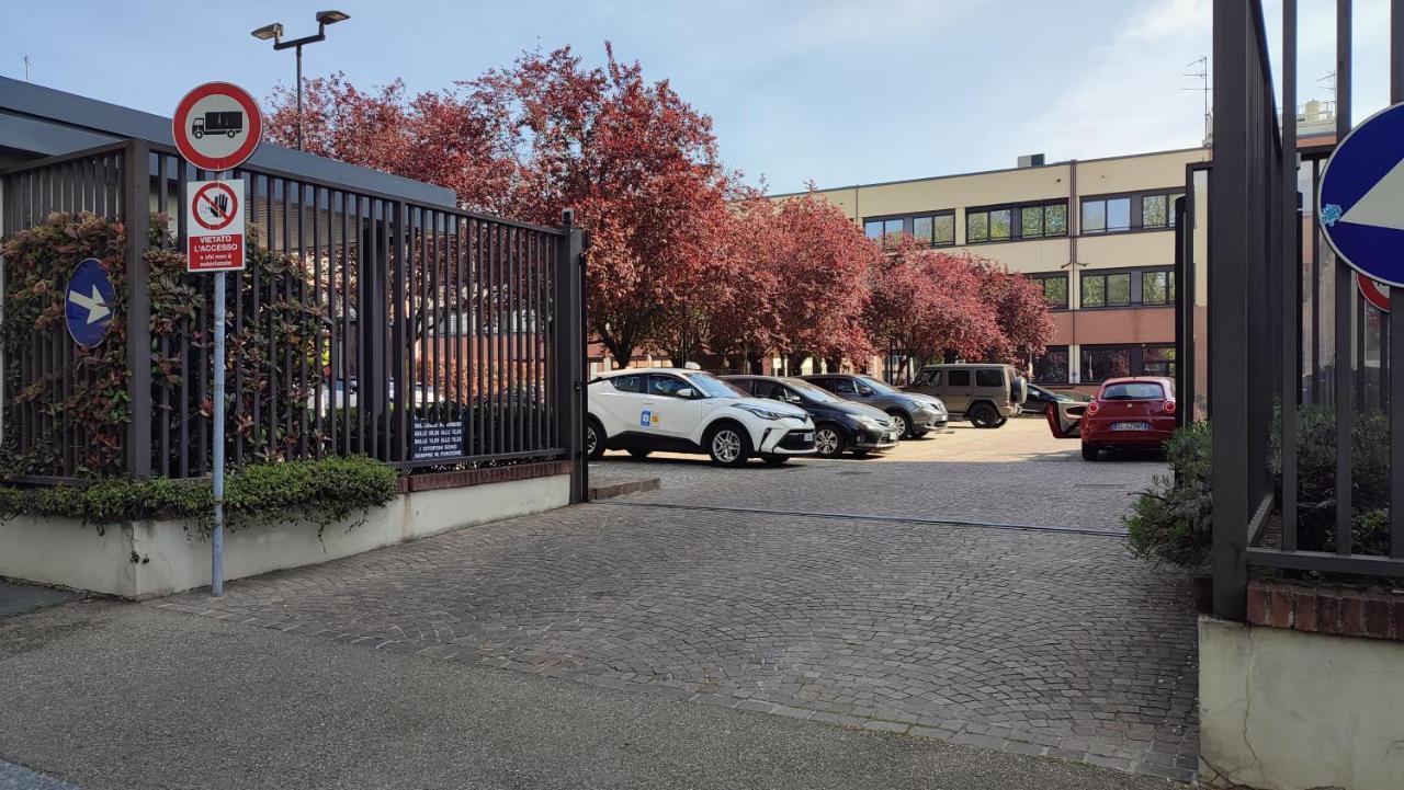 La Casa Di Amy - Loft Con Garage Privato Milão Exterior foto